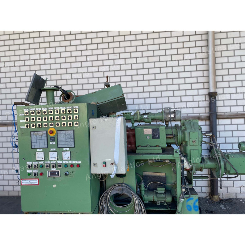 Krauss Maffei KMD50 Extruder with 25mm co-ex