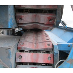 SOLD - Cincinnati RA25 Haul Off