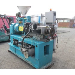 SOLD - Cincinnati Titan 45 Extruder