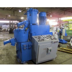 Hot and cold mixer