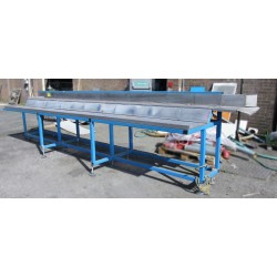 5.6m Packing Table