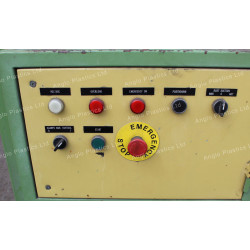 SOLD - Sica Pipe Threader and sheels